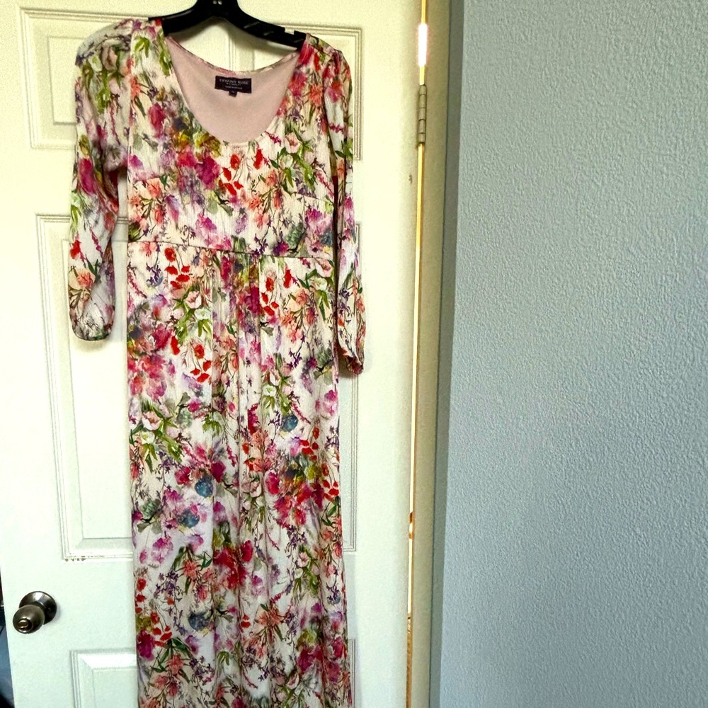 Maternity designer dress - Tiffany Rose